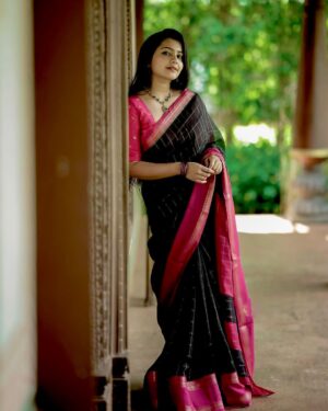 Premium Black Dola Silk Saree With Contrast Blouse Piece